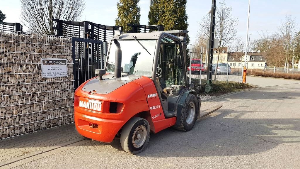 Manitou MSI 30 - Chariot élévateur diesel: photos 4 Manitou MSI 30 - Chariot élévateur diesel: photos 4