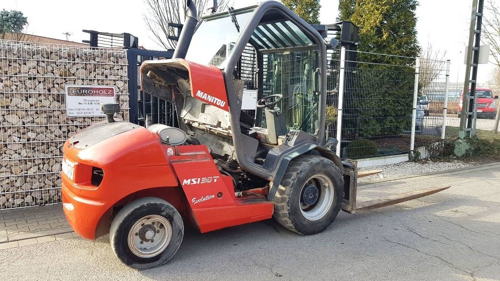Manitou MSI 30 - Chariot élévateur diesel: photos 2 Manitou MSI 30 - Chariot élévateur diesel: photos 2