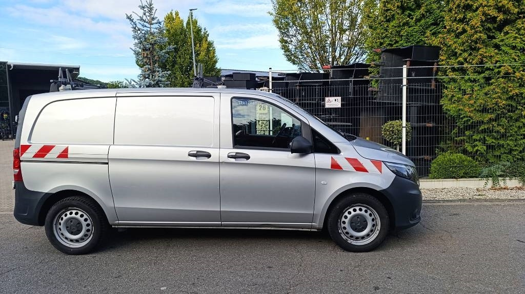 Mercedes-Benz Vito 114 CDI Allrad-Werkstattschränke-Standheizung - Fourgon: photos 2 Mercedes-Benz Vito 114 CDI Allrad-Werkstattschränke-Standheizung - Fourgon: photos 2