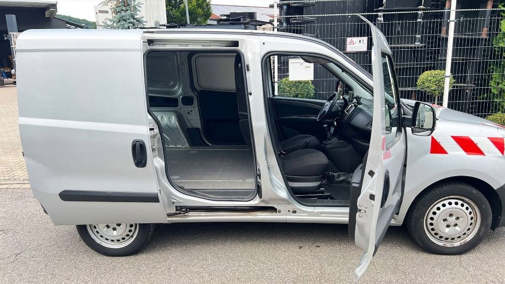 Opel Combo, 1.3 CDTi, Kastenwagen, Klima, PDC - Fourgon: photos 1 Opel Combo, 1.3 CDTi, Kastenwagen, Klima, PDC - Fourgon: photos 1
