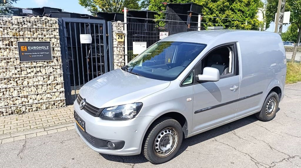 Volkswagen VW Caddy, Transporter, Werkstattschränke, Webasto - Fourgon: photos 2 Volkswagen VW Caddy, Transporter, Werkstattschränke, Webasto - Fourgon: photos 2