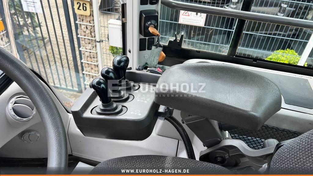 Chargeuse sur pneus Volvo L 120 G mit Klima und SW, Reifen und Schaufel Neu: photos 19