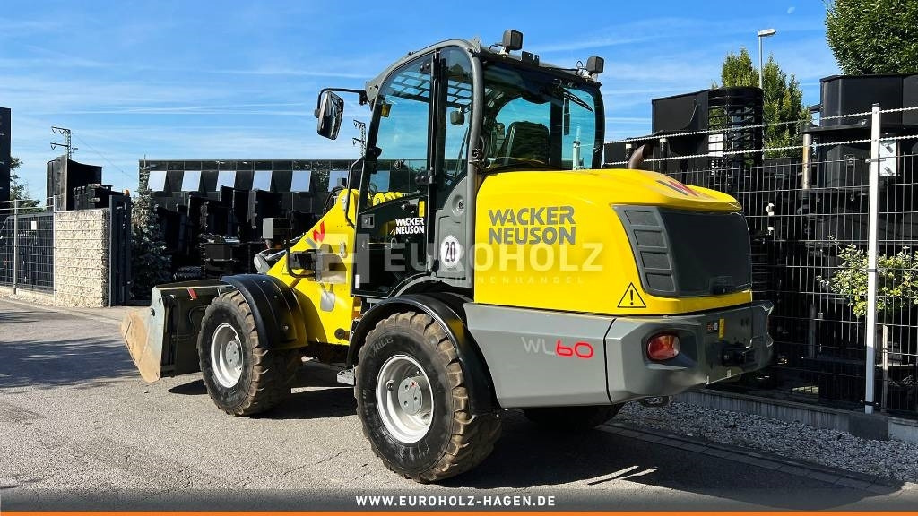 Wacker Neuson WL60 Radlader, hydr. Klappschaufel, 3. Steuerkreis - Chargeuse sur pneus: photos 3 Wacker Neuson WL60 Radlader, hydr. Klappschaufel, 3. Steuerkreis - Chargeuse sur pneus: photos 3