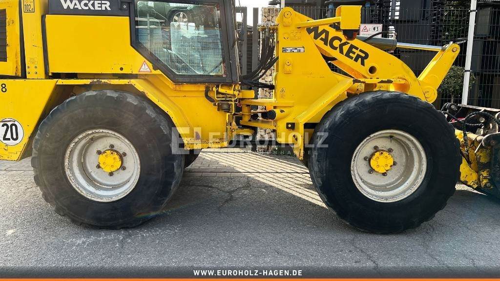 Wacker Radlader WL 4808, Schnellwechsler, Klappschaufel - Chargeuse sur pneus: photos 5 Wacker Radlader WL 4808, Schnellwechsler, Klappschaufel - Chargeuse sur pneus: photos 5