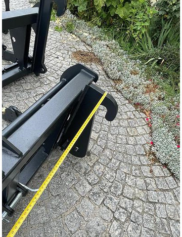 Big Adapter Kramer / Claas Scorpion auf 3 Punkt Aufnahme - Accessoire: photos 3 Big Adapter Kramer / Claas Scorpion auf 3 Punkt Aufnahme - Accessoire: photos 3