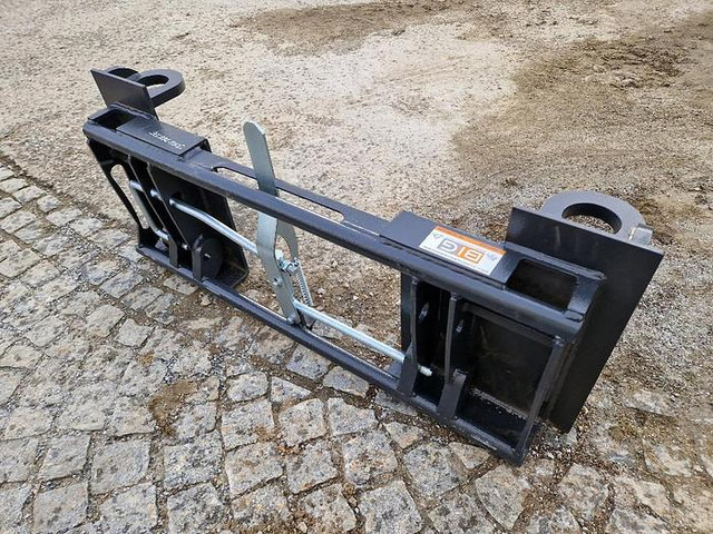 Big John Deere / Matbro Adapter mit Euro Aufnahme - Accessoire: photos 2 Big John Deere / Matbro Adapter mit Euro Aufnahme - Accessoire: photos 2