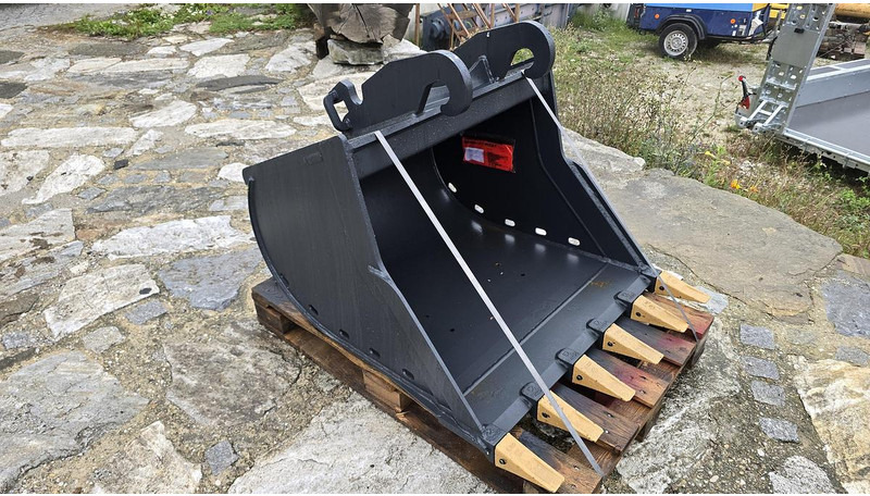 Big 90cm Tieflöffel mit CW10 Verachtert Aufnahme - Godet: photos 4 Big 90cm Tieflöffel mit CW10 Verachtert Aufnahme - Godet: photos 4