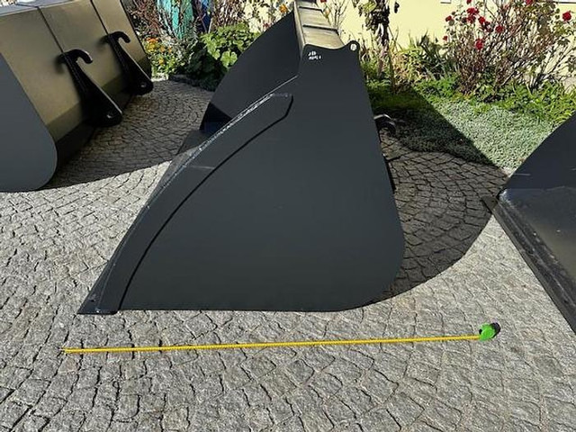 Big Volumenschaufel 250 cm mit Merlo ZM2 Aufnahme - Godet: photos 4 Big Volumenschaufel 250 cm mit Merlo ZM2 Aufnahme - Godet: photos 4