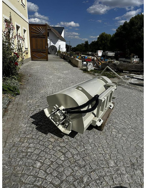 Cat LT18B TILLER - Outils du sol: photos 3 Cat LT18B TILLER - Outils du sol: photos 3