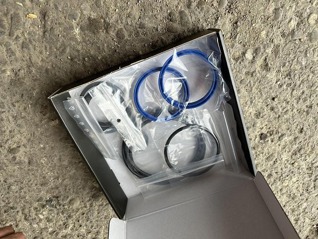 Hammer Dichtsatz passend zu Hammer HM300 - Marteau hydraulique: photos 4 Hammer Dichtsatz passend zu Hammer HM300 - Marteau hydraulique: photos 4