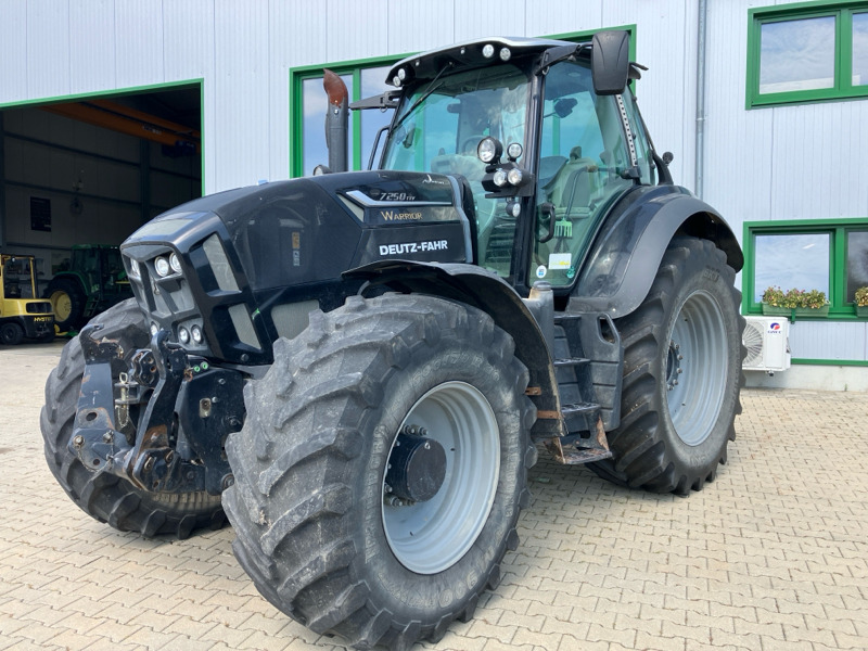 Deutz-Fahr Agrotron 7250 TTV Warrior - Tracteur agricole: photos 1 Deutz-Fahr Agrotron 7250 TTV Warrior - Tracteur agricole: photos 1