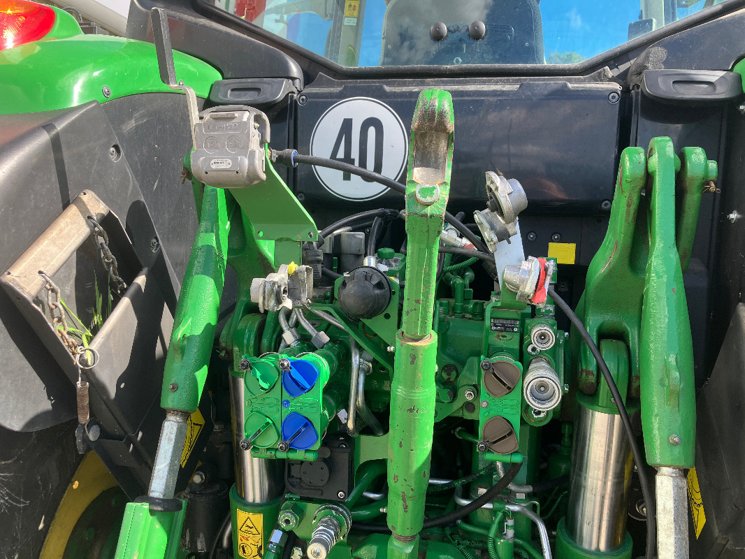 John Deere 6155M - Tracteur agricole: photos 2 John Deere 6155M - Tracteur agricole: photos 2