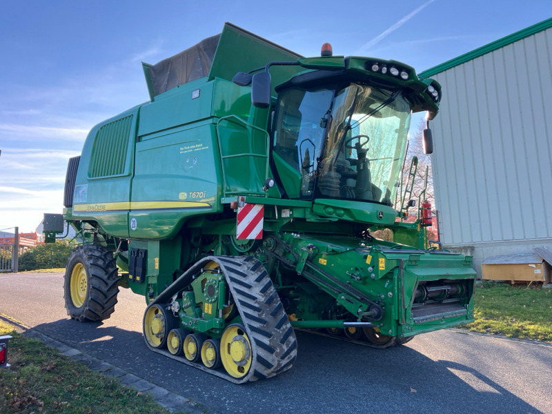 Moissonneuse-batteuse John Deere T670i mit 630X Schneidwerk: photos 23 Moissonneuse-batteuse John Deere T670i mit 630X Schneidwerk: photos 23