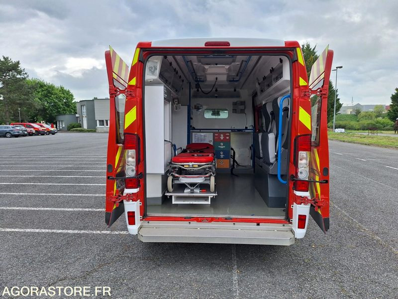 AMBULANCE FIAT / PICOT 2010 AJ-479 - Fourgon utilitaire: photos 5 AMBULANCE FIAT / PICOT 2010 AJ-479 - Fourgon utilitaire: photos 5