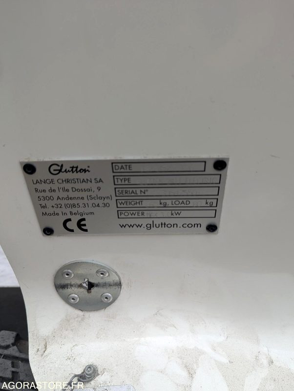 Aspirateurs GLUTTON 2411 électriques lot de 2 - Aspirateur industriel: photos 5 Aspirateurs GLUTTON 2411 électriques lot de 2 - Aspirateur industriel: photos 5