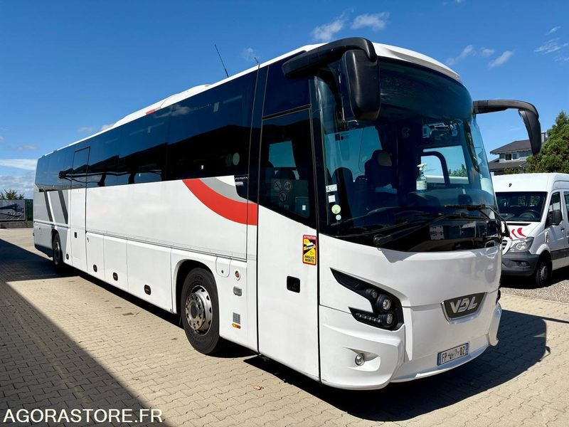 Autocar VDL BOVA FMD2 - 2020 - Moteur 215.000 km - EURO6 - Parc 964 - Bus scolaire: photos 1 Autocar VDL BOVA FMD2 - 2020 - Moteur 215.000 km - EURO6 - Parc 964 - Bus scolaire: photos 1
