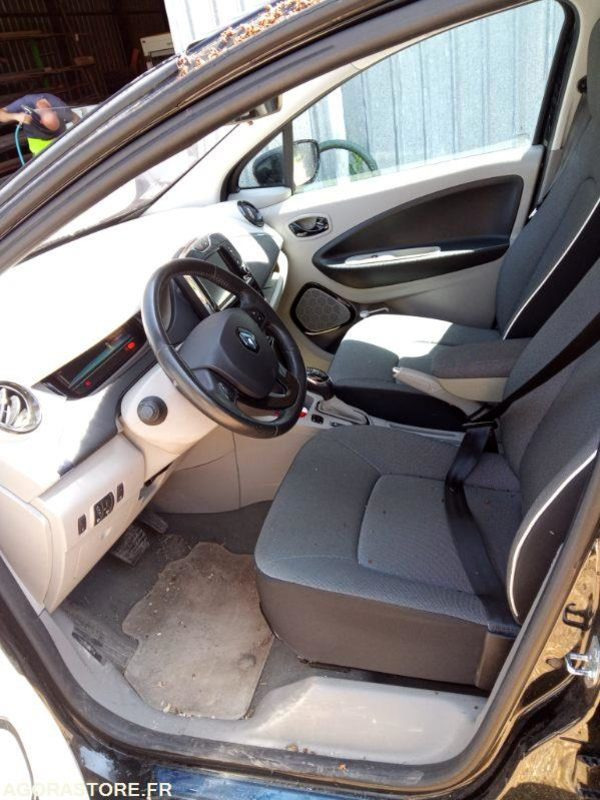 Renault ZOE année 2013 - Autre matériel: photos 4 Renault ZOE année 2013 - Autre matériel: photos 4