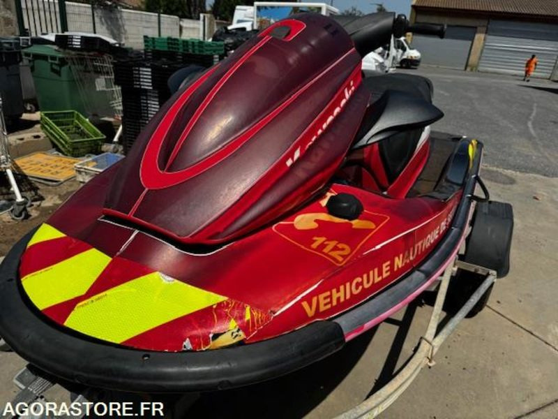 Vendu SANS REMORQUE - Jet ski Kawasaki stx 15f "Grec 2" - Autre matériel: photos 2 Vendu SANS REMORQUE - Jet ski Kawasaki stx 15f "Grec 2" - Autre matériel: photos 2