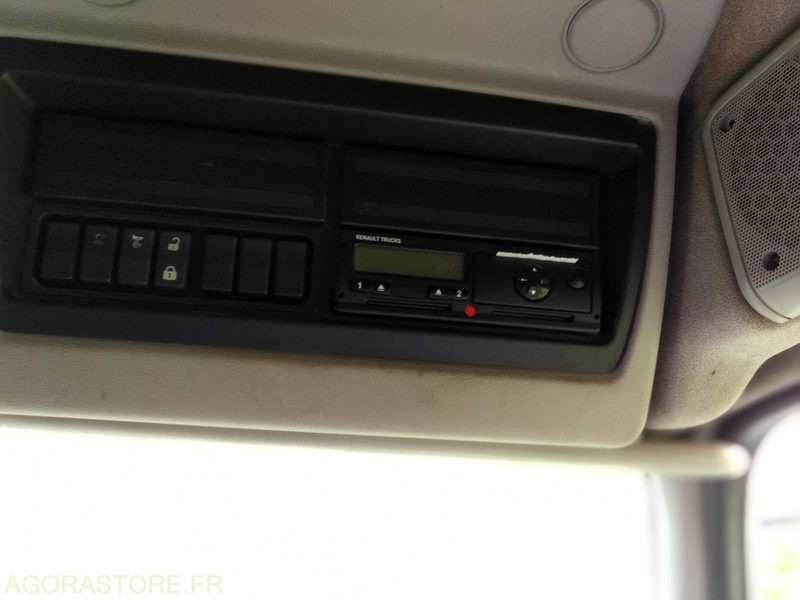 BALAYEUSE DM-075-AD - Balayeuse de voirie: photos 4 BALAYEUSE DM-075-AD - Balayeuse de voirie: photos 4