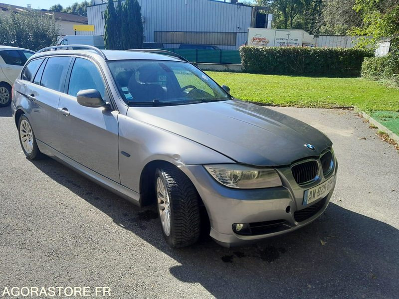 BMW 320 D TOURING - 2010 - 214562km - Voiture break: photos 1 BMW 320 D TOURING - 2010 - 214562km - Voiture break: photos 1