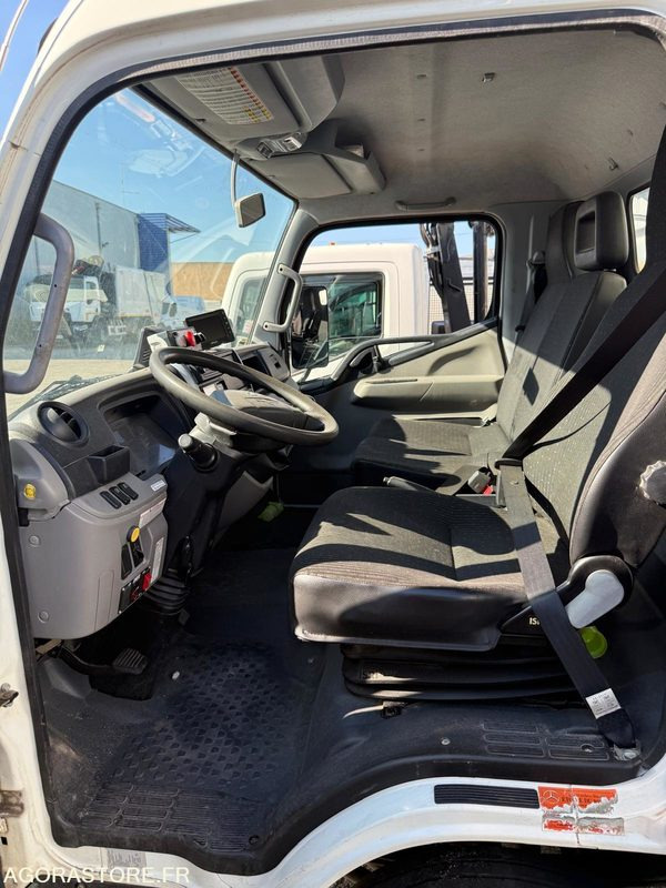 BOM 7.5T - 2020 - 60008 KMS - Benne à ordures ménagères: photos 3 BOM 7.5T - 2020 - 60008 KMS - Benne à ordures ménagères: photos 3