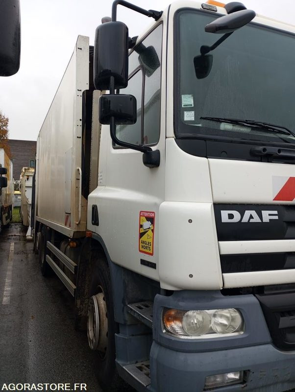 BOM DAF 566139kms 2005 - Benne à ordures ménagères: photos 1 BOM DAF 566139kms 2005 - Benne à ordures ménagères: photos 1