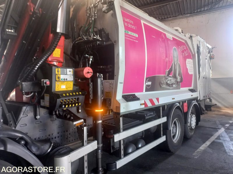 BOM GRUE Renault PREMIUM 26T / benne Geesinknorba grue Palfinger (ref. BT66) - Benne à ordures ménagères: photos 4 BOM GRUE Renault PREMIUM 26T / benne Geesinknorba grue Palfinger (ref. BT66) - Benne à ordures ménagères: photos 4