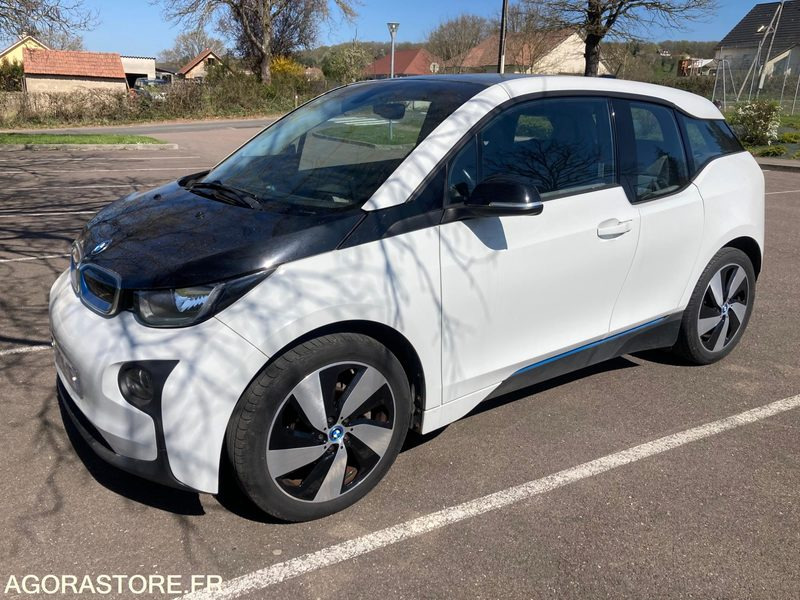 Bmw I3 Electrique 60ah 170cv - 2016 - 100 000km - Voiture: photos 4 Bmw I3 Electrique 60ah 170cv - 2016 - 100 000km - Voiture: photos 4