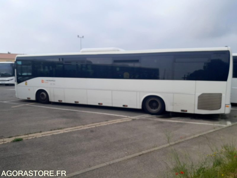CAR IRISBUS - RECREO -11592 MEC2010 / 2010 / 358000 KM - AX215LX - Bus scolaire: photos 4 CAR IRISBUS - RECREO -11592 MEC2010 / 2010 / 358000 KM - AX215LX - Bus scolaire: photos 4