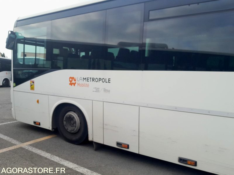 CAR IRISBUS - RECREO -11592 MEC2010 / 2010 / 358000 KM - AX215LX - Bus scolaire: photos 5 CAR IRISBUS - RECREO -11592 MEC2010 / 2010 / 358000 KM - AX215LX - Bus scolaire: photos 5