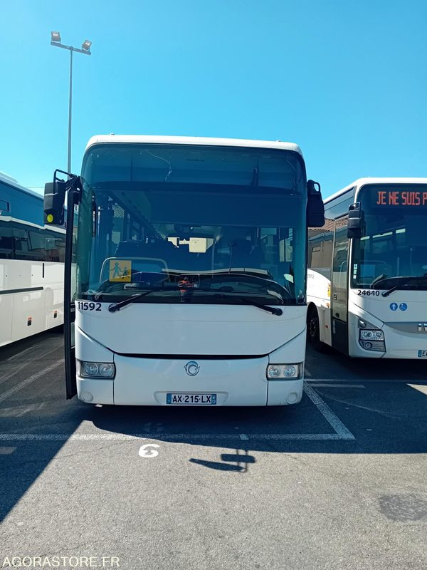 CAR IRISBUS - RECREO -11592 MEC2010 / 2010 / 358000 KM - AX215LX - Bus scolaire: photos 1 CAR IRISBUS - RECREO -11592 MEC2010 / 2010 / 358000 KM - AX215LX - Bus scolaire: photos 1