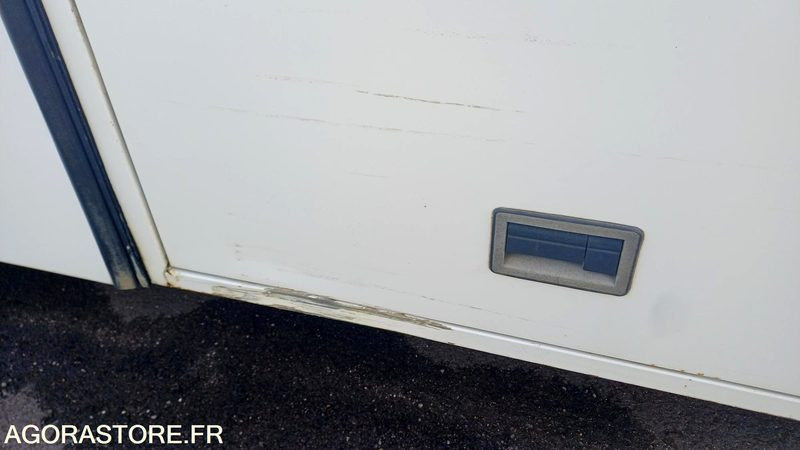 CAR MAN - FAST SCOLER 3 -N°7594 MEC 2007 / 302000 KM - BN-707-ZC - Bus scolaire: photos 4 CAR MAN - FAST SCOLER 3 -N°7594 MEC 2007 / 302000 KM - BN-707-ZC - Bus scolaire: photos 4