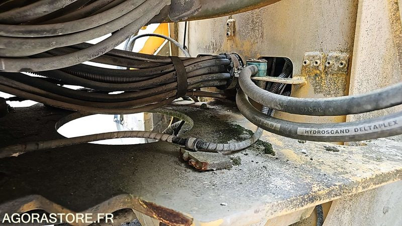Chargeuse CHARGEUR SUR PNEUS VOLVO L50D - 2003 / 4066 HEURES: photos 17
