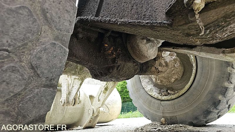 Chargeuse CHARGEUR SUR PNEUS VOLVO L50D - 2003 / 4066 HEURES: photos 16