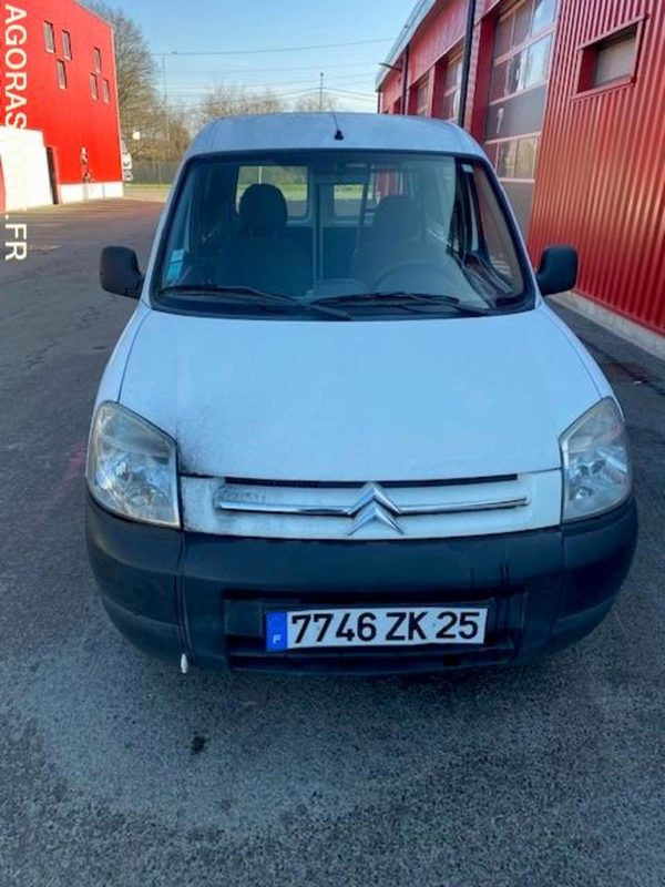 CITROEN BERLINGO ESS GPL 2499 - Fourgonnette: photos 1 CITROEN BERLINGO ESS GPL 2499 - Fourgonnette: photos 1