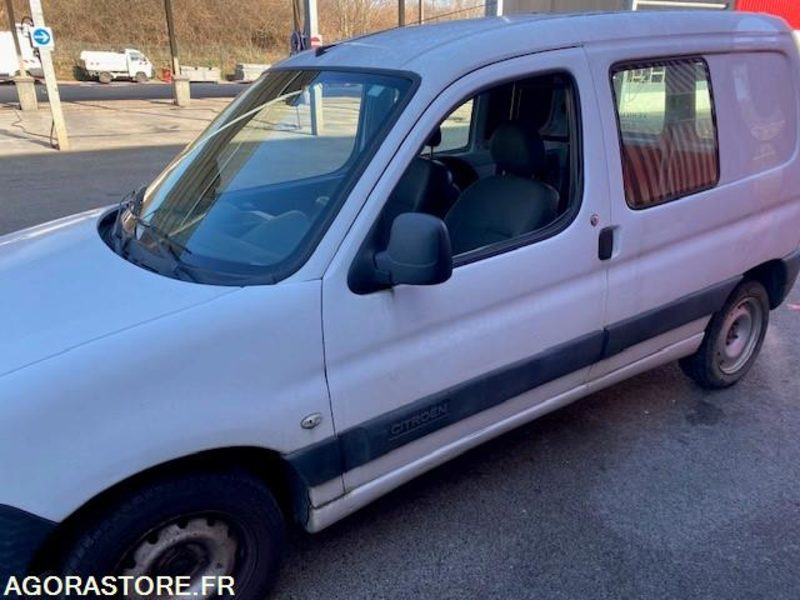 CITROEN BERLINGO ESS GPL 2499 - Fourgonnette: photos 2 CITROEN BERLINGO ESS GPL 2499 - Fourgonnette: photos 2
