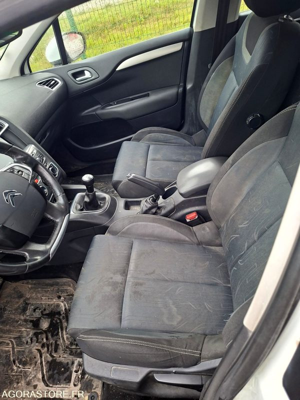 CITROEN C4 Entreprise VU 5p Berline HD- 2014 - 216471 KM - P0403314 - Voiture: photos 5 CITROEN C4 Entreprise VU 5p Berline HD- 2014 - 216471 KM - P0403314 - Voiture: photos 5