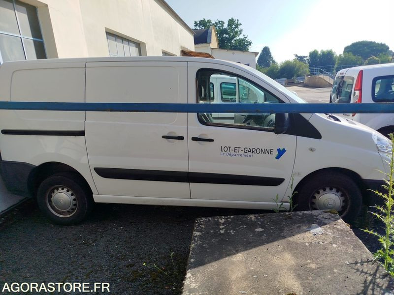 CITROEN JUMPY CC-643 - 2013 - Fourgon utilitaire: photos 3 CITROEN JUMPY CC-643 - 2013 - Fourgon utilitaire: photos 3