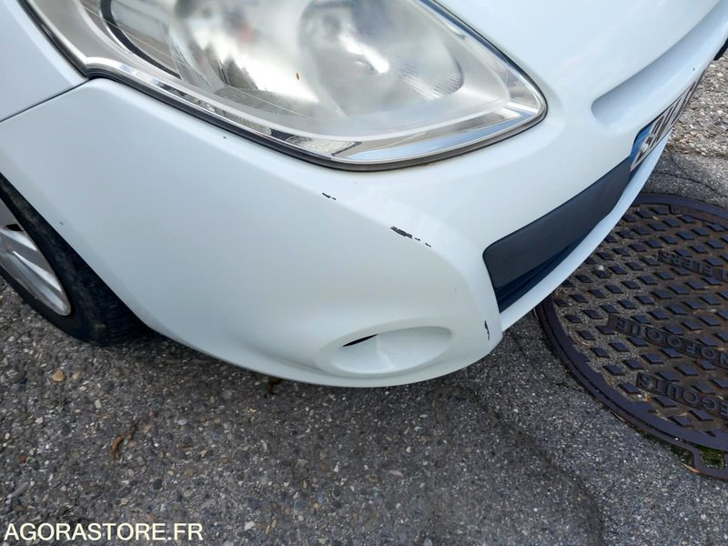 CLIO 3 PORTES DCI65 (BR116) - Voiture: photos 2 CLIO 3 PORTES DCI65 (BR116) - Voiture: photos 2