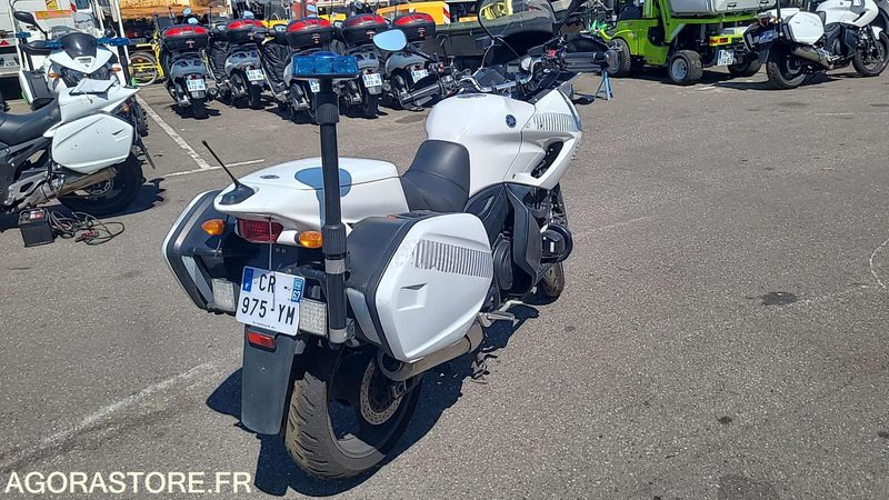 CR 975 YM - YAMAHA TDM900 - 2013 - 72231KM - Motocyclette: photos 3 CR 975 YM - YAMAHA TDM900 - 2013 - 72231KM - Motocyclette: photos 3