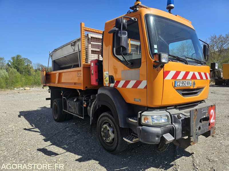 Camion Renault Midlum 4x4 - 2005 - 210000km - Camion: photos 3 Camion Renault Midlum 4x4 - 2005 - 210000km - Camion: photos 3