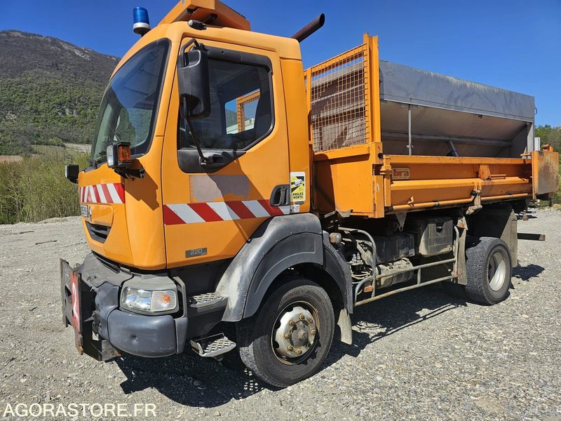 Camion Renault Midlum 4x4 - 2005 - 210000km - Camion: photos 2 Camion Renault Midlum 4x4 - 2005 - 210000km - Camion: photos 2