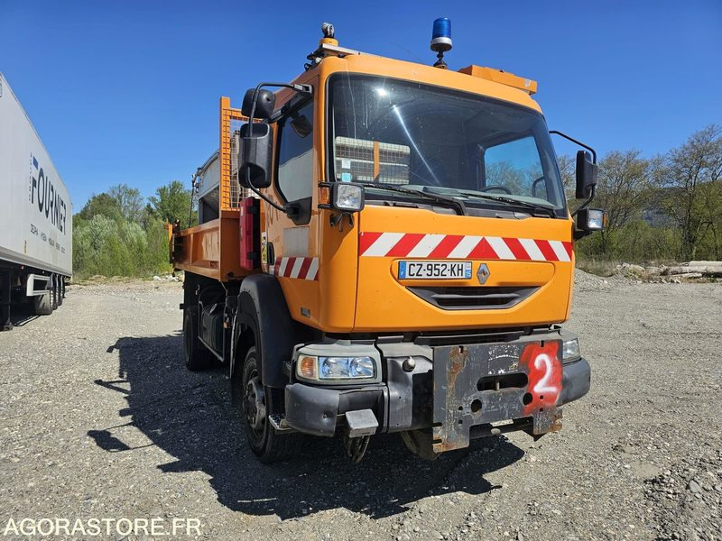 Camion Renault Midlum 4x4 - 2005 - 210000km - Camion: photos 1 Camion Renault Midlum 4x4 - 2005 - 210000km - Camion: photos 1