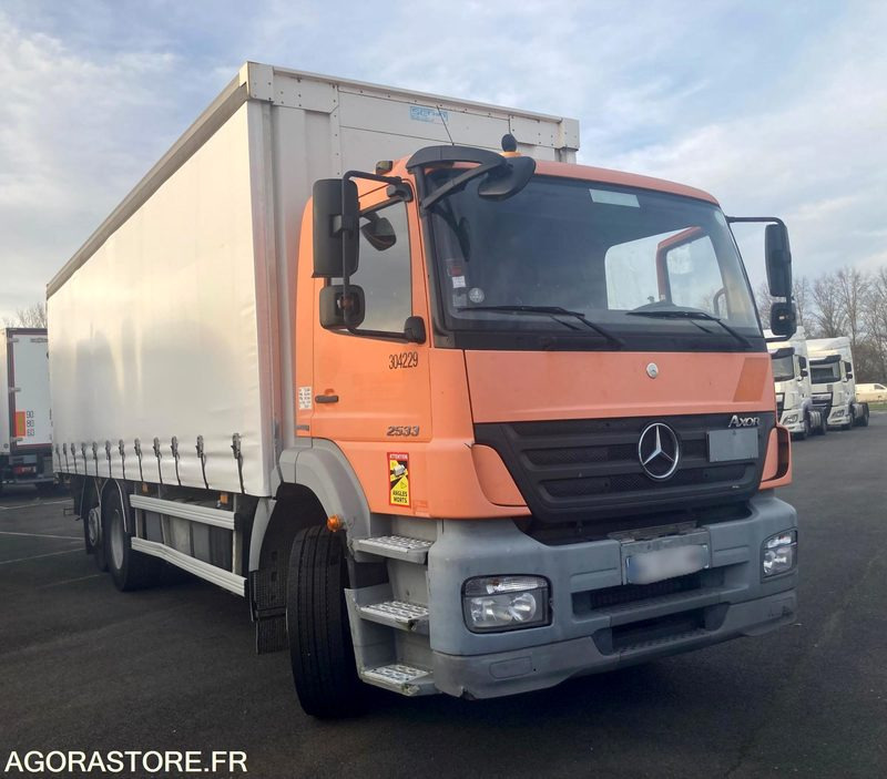 MERCEDES AXOR 2533 - 2009 - 452 922km - Camion: photos 2 MERCEDES AXOR 2533 - 2009 - 452 922km - Camion: photos 2