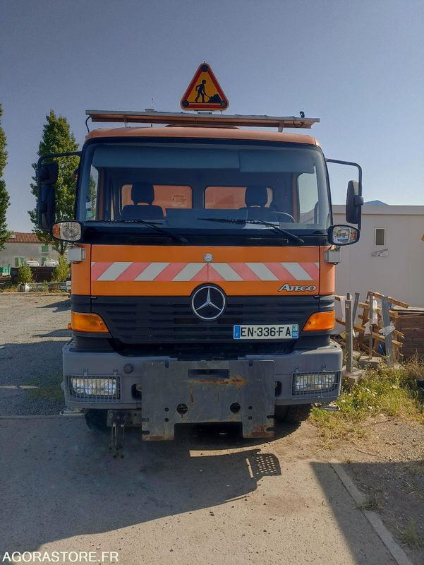 Mercedes Atego 169808kms 2000 - Camion: photos 1 Mercedes Atego 169808kms 2000 - Camion: photos 1