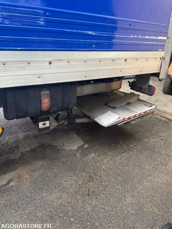 Camion Mercedes Atego 2017 Boite automatique: photos 30