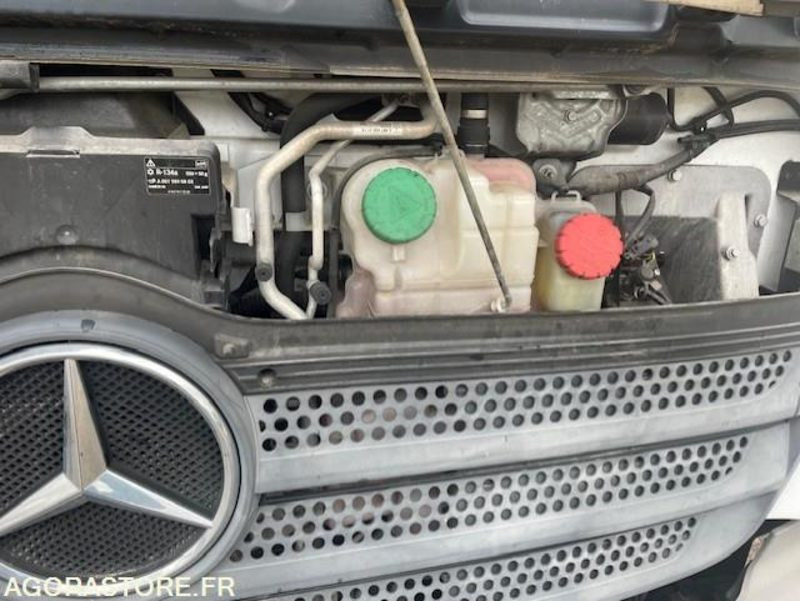 Camion Mercedes Atego 2017 Boite automatique: photos 38