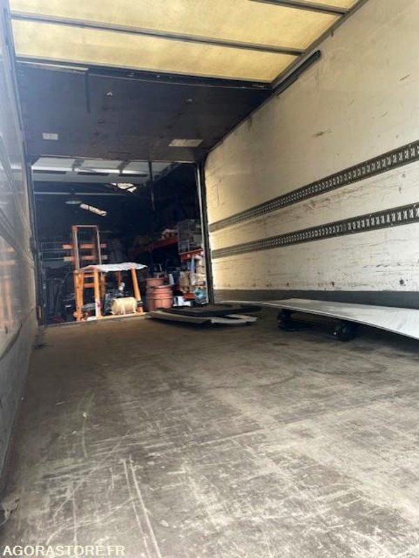 Camion Mercedes Atego 2017 Boite automatique: photos 35