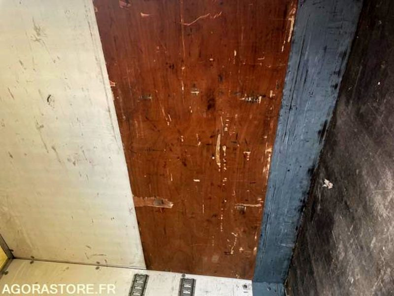 Camion Mercedes Atego 2017 Boite automatique: photos 34