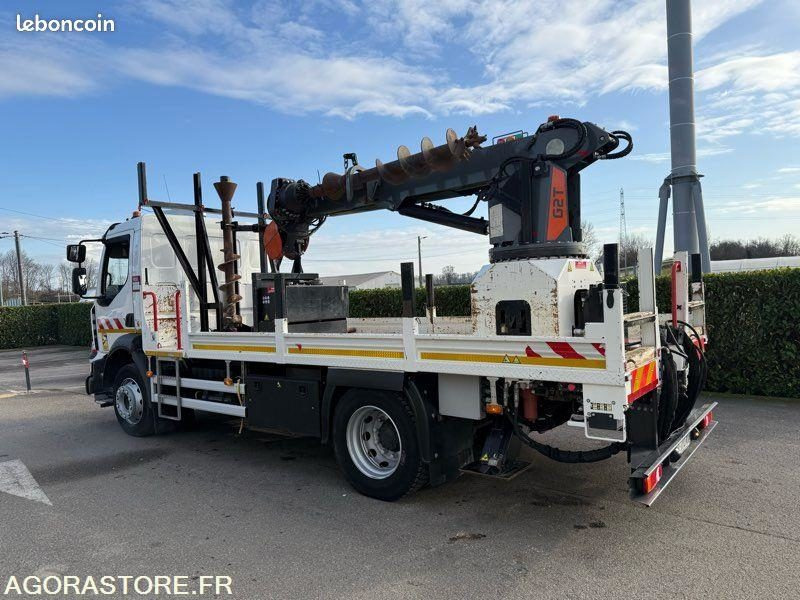 RENAULT D13 FOREUSE RISA G2T - Camion: photos 2 RENAULT D13 FOREUSE RISA G2T - Camion: photos 2